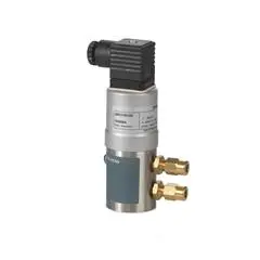 [QBE3000-D10] QBE3000-D10 Differential pressure sensor for liquids and gase (0…10 V) 0…10 bar